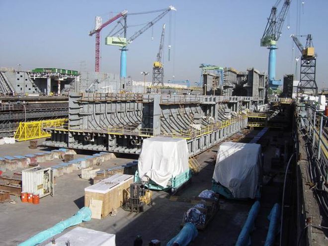 【大量图片】在美国船厂一艘大型油轮是如何建造的？(图5)