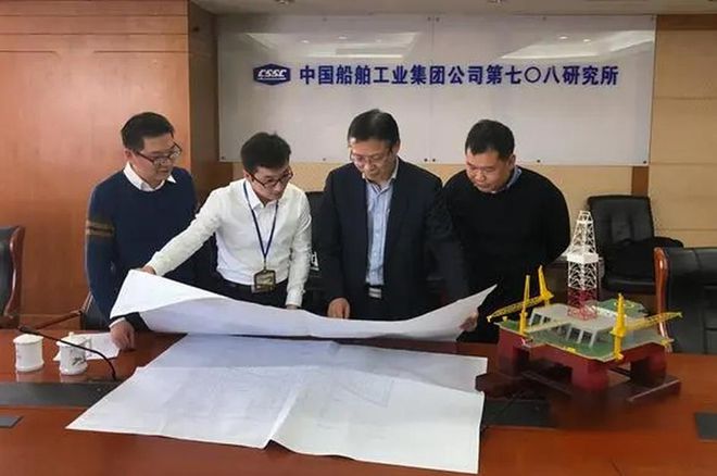 【大量图片】在美国船厂一艘大型油轮是如何建造的？(图29)