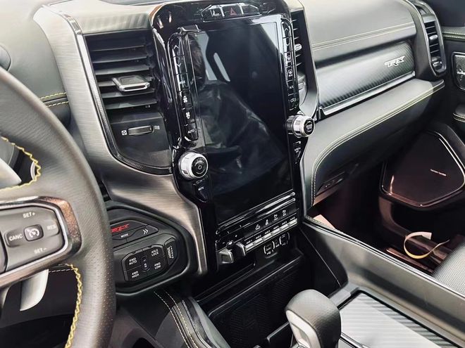 2024款道奇霸王龙天津港在售促销价格(图5)