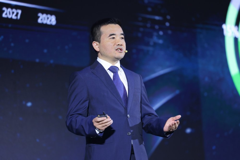 主动安全构网携手迈入光风储发电机新时代2024华为智能光伏战略与新品发布会(图4)