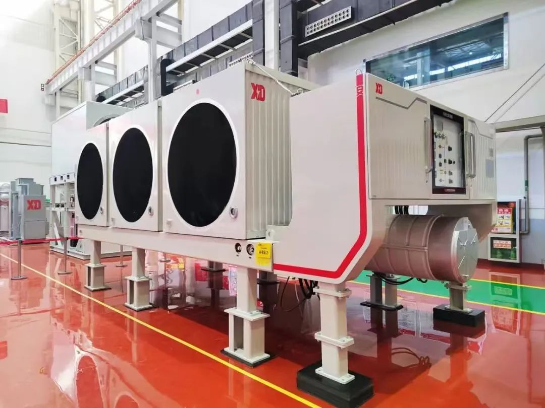 中国电气装备成功举办国产大容量发电机断路器、刚性气体绝缘输电线路应用成果研讨会(图2)