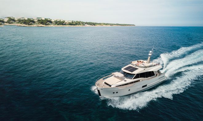 减排!Greenline为全系游艇传统发电机提供替代方案(图6)