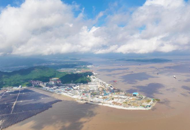 实探全球首个核电灯塔工厂这里有各式各样的机器人碳访(图2)