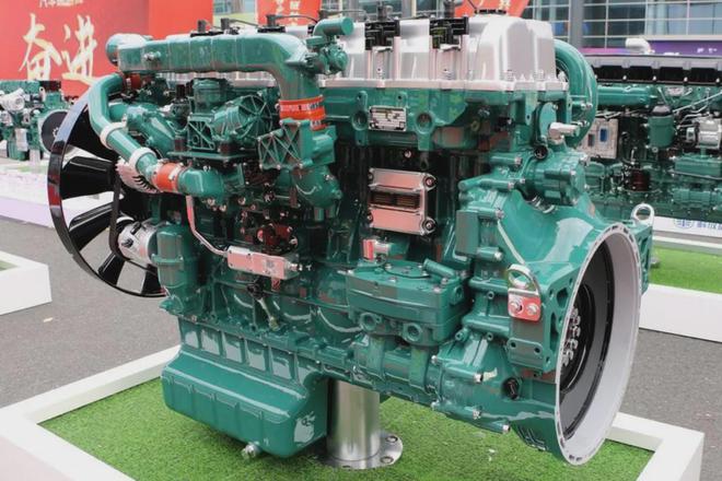 原创|16升解放J7是当之无愧的LNG重卡领袖(图2)