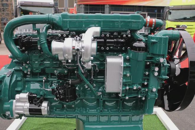 原创|16升解放J7是当之无愧的LNG重卡领袖(图3)