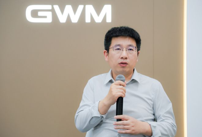 魏建军硬刚增程的底气藏在二代枭龙MAX的订单里(图3)