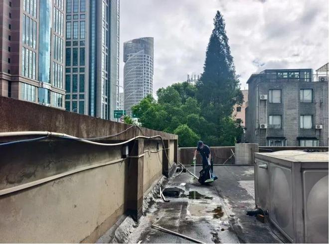 本市房管系统积极落实防御台风“竹节草”各项应急措施全力筑牢安全屏障（一）(图23)