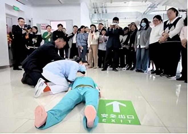 织密安全责任网中国人寿助推楼宇经济稳健发展(图2)