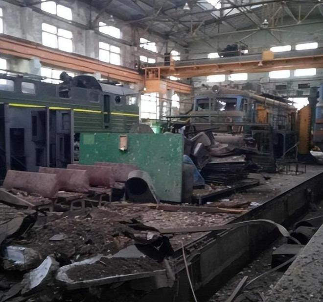 乌克兰全境大停电俄军核打击前警告发射多枚全球禁止导弹(图6)