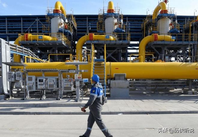 乌克兰全黑了！核打击前最后警告俄军发射13枚“全球禁用”导弹(图11)