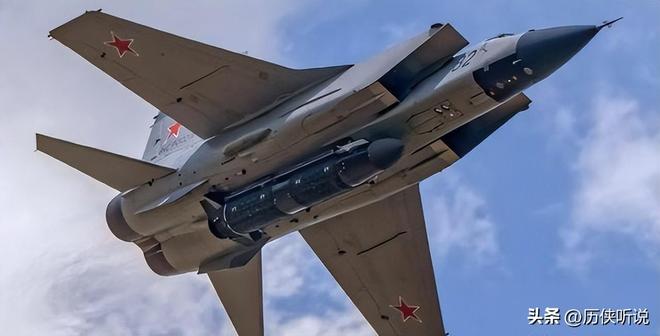 乌克兰全黑了！核打击前最后警告俄军发射13枚“全球禁用”导弹(图4)