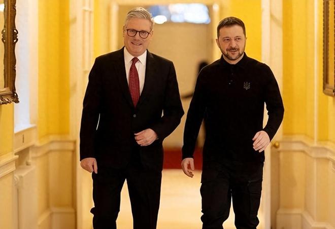 乌克兰全境大停电俄军核打击之前警告发射多枚全球禁止导弹！(图10)