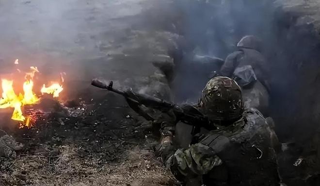 乌克兰全境大停电俄军核打击之前警告发射多枚全球禁止导弹！(图1)