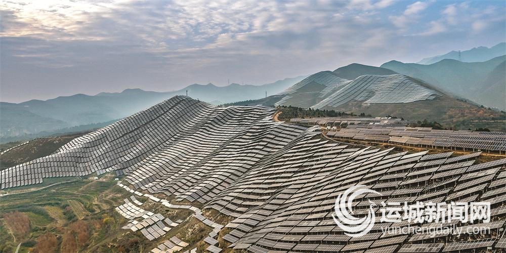 风光之间绿色奔涌(图1)