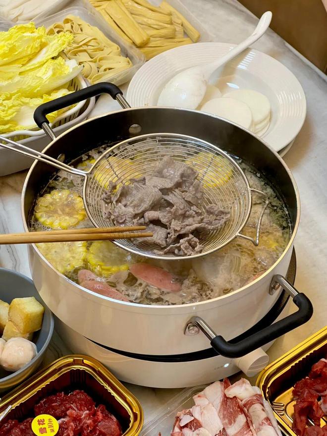 被年轻人的“邪修妙招”惊到了！一分钱不花就解决了生活痛点(图5)