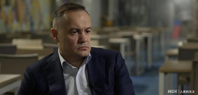 乌克兰大部分地区正遭受长时间停电夜晚父母抱着孩子躲在地下室(图3)