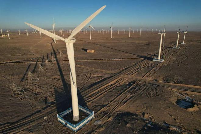 建一座“会飞的空中电站”(图8)