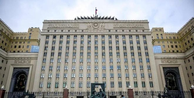 乌外长主动握手王毅普京和特朗普全都没想到：泽连斯基胆这么肥(图8)