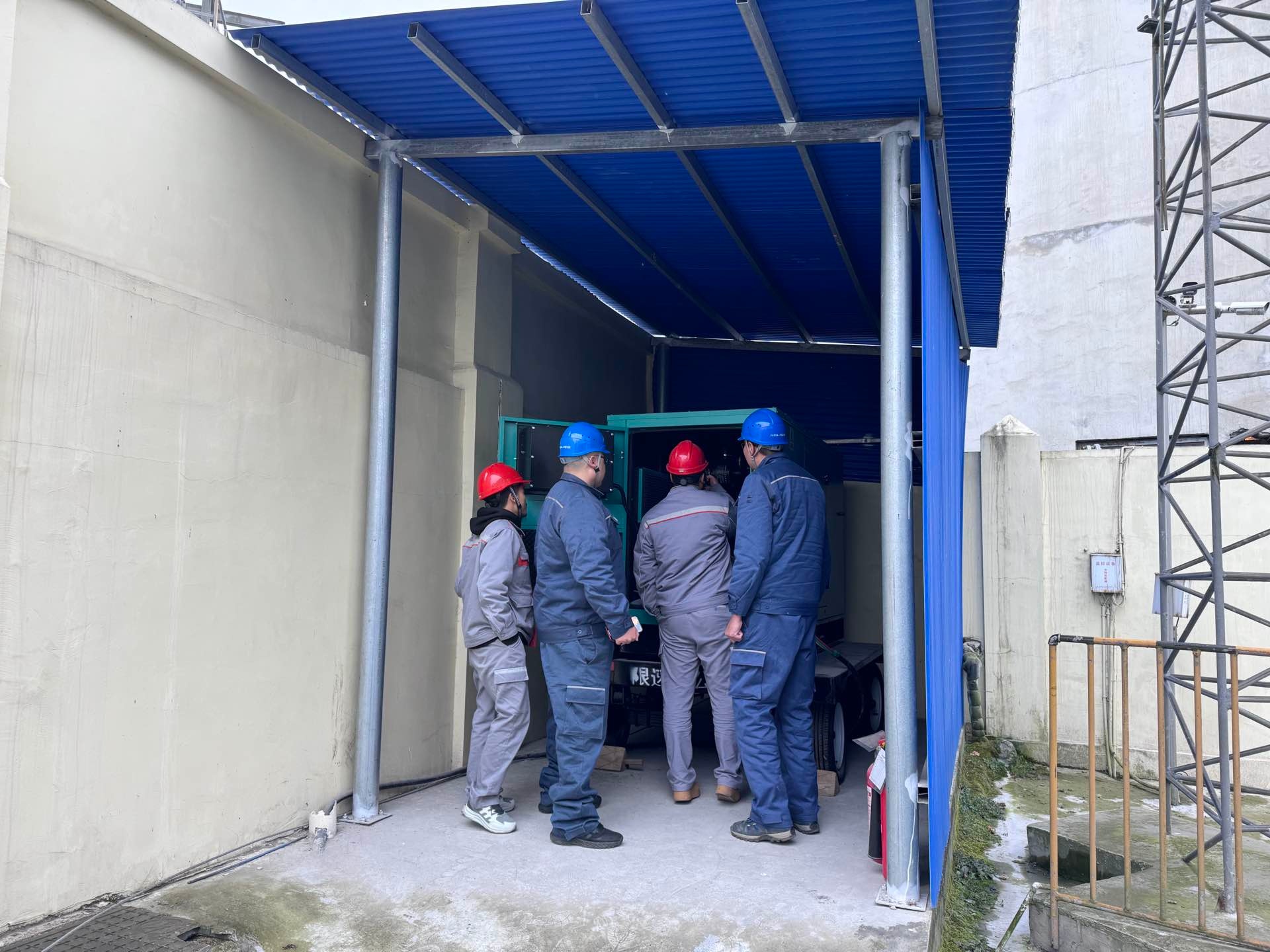 南方电网贵州都匀供电局：电力护航深地开采筑牢矿山用电安全屏障(图3)