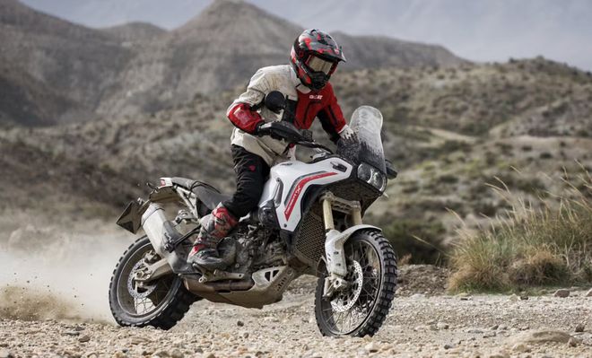 提前锁定2026年最强拉力？杜卡迪新ADV发布(图12)